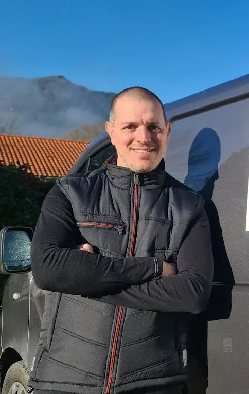 Loïc Marcon, électricien et installateur photovoltaïque dans la Drôme